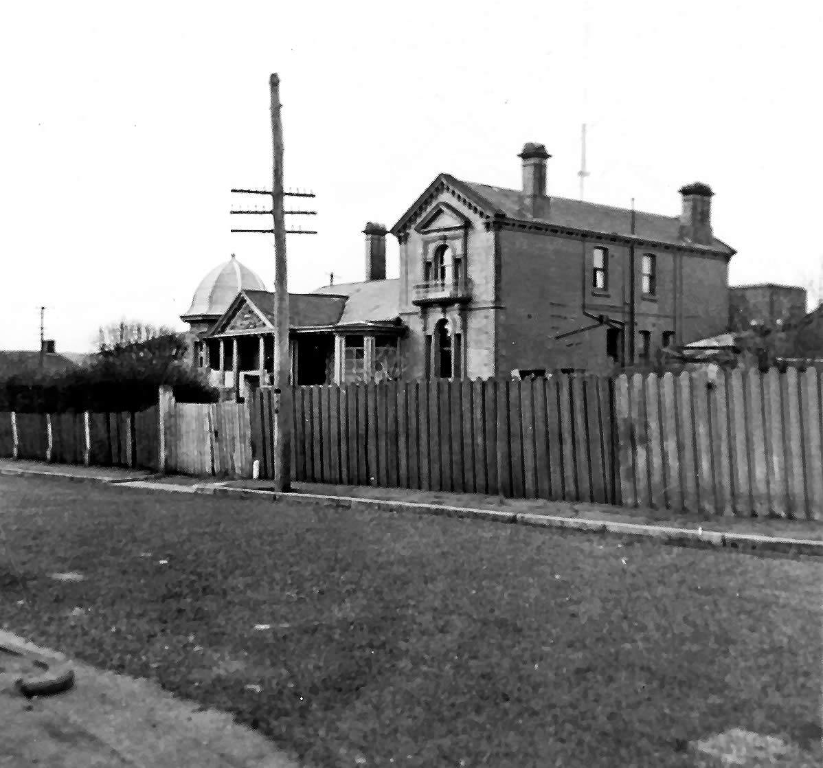 Brae Lynden Runnymede Street demolished in 1964