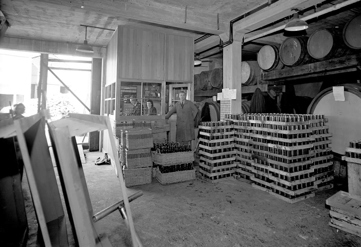 Dispatch room at Huon Cry 1940s